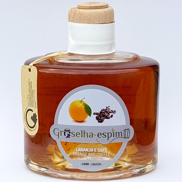 Licor de Laranja e Café